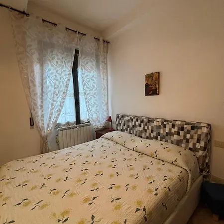 Διαμέρισμα Nini House *
