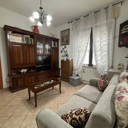 Nini House Διαμέρισμα