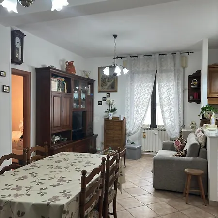 Διαμέρισμα Nini House *